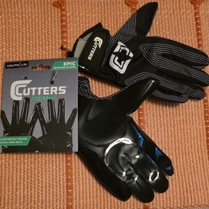 Cutters Epic Youth Receiver Gloves